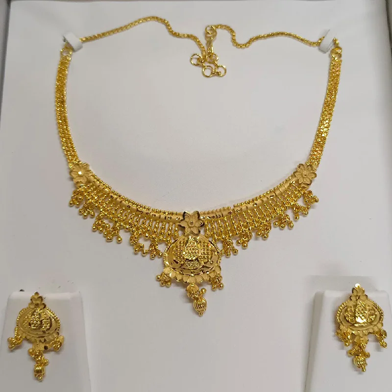 Stylish Gold Chokers-Pari Art Jewellery Forming Necklace Set