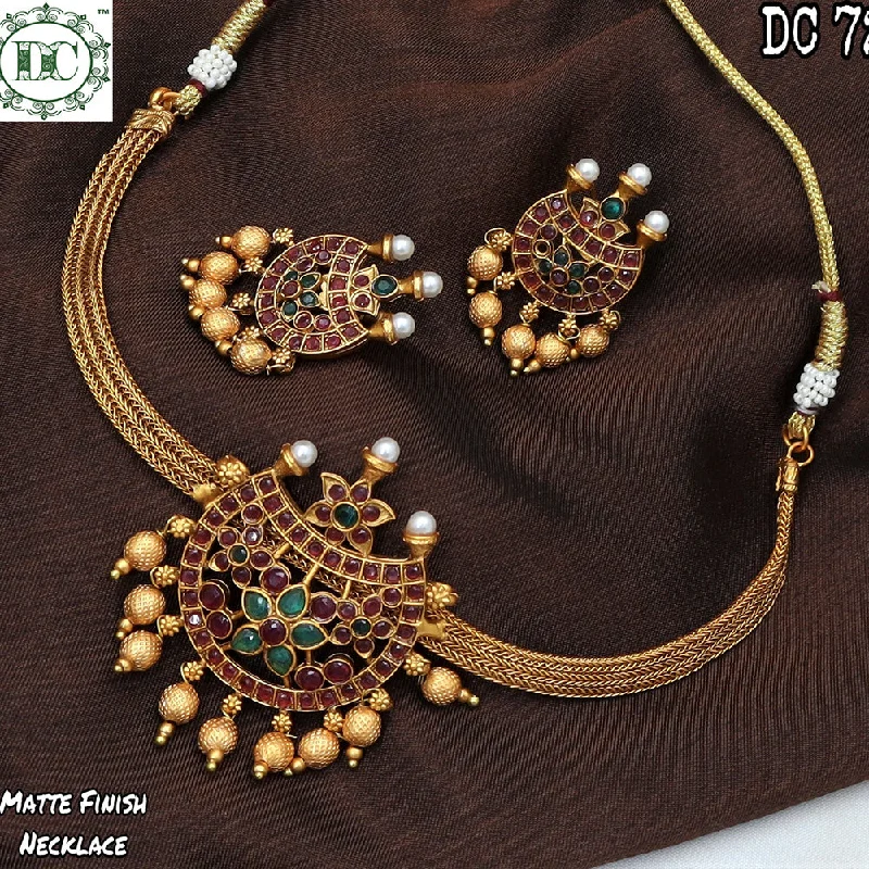 Romantic Necklaces for Couples-Diksha Collection Gold Plated Necklace Set