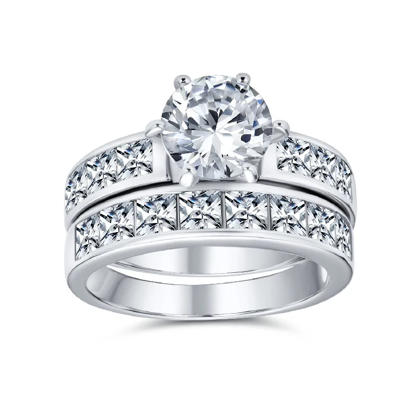 Men's Vintage Wedding Bands-Cocktail Statement Ring: 1.5-3CT Round Solitaire CZ with Princess Cut Side Stones