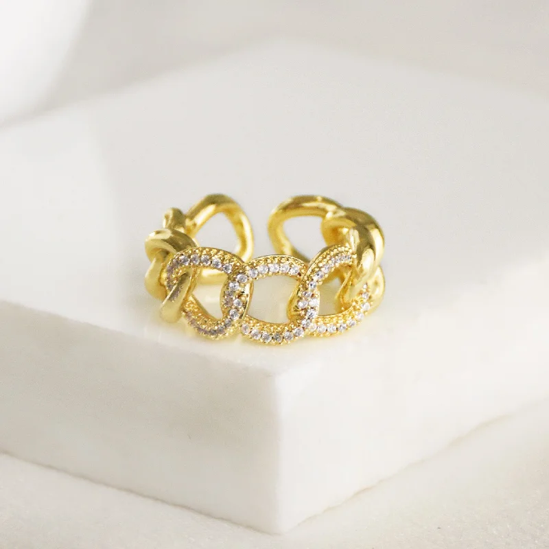 Unique Stackable Rings-Studded Link Chain Ring